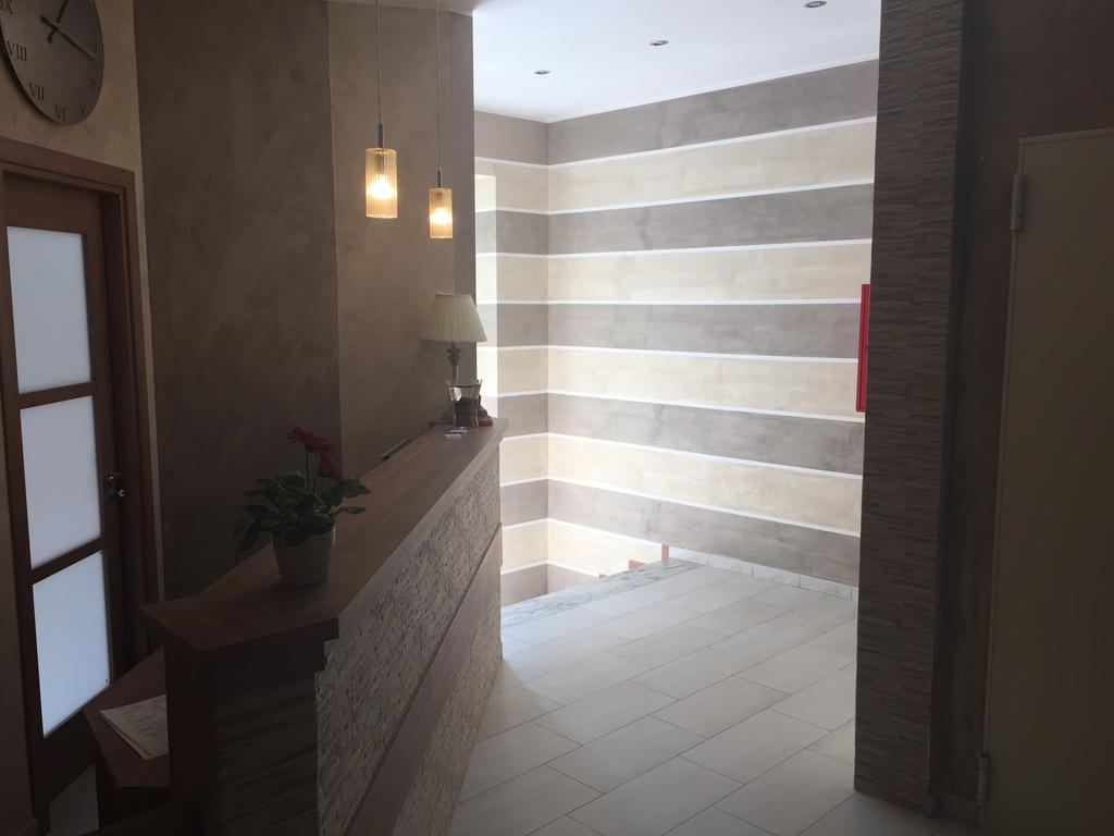 Hotel Montecarlo ميلان المظهر الخارجي الصورة